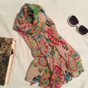 Pink pattern light weight scarf